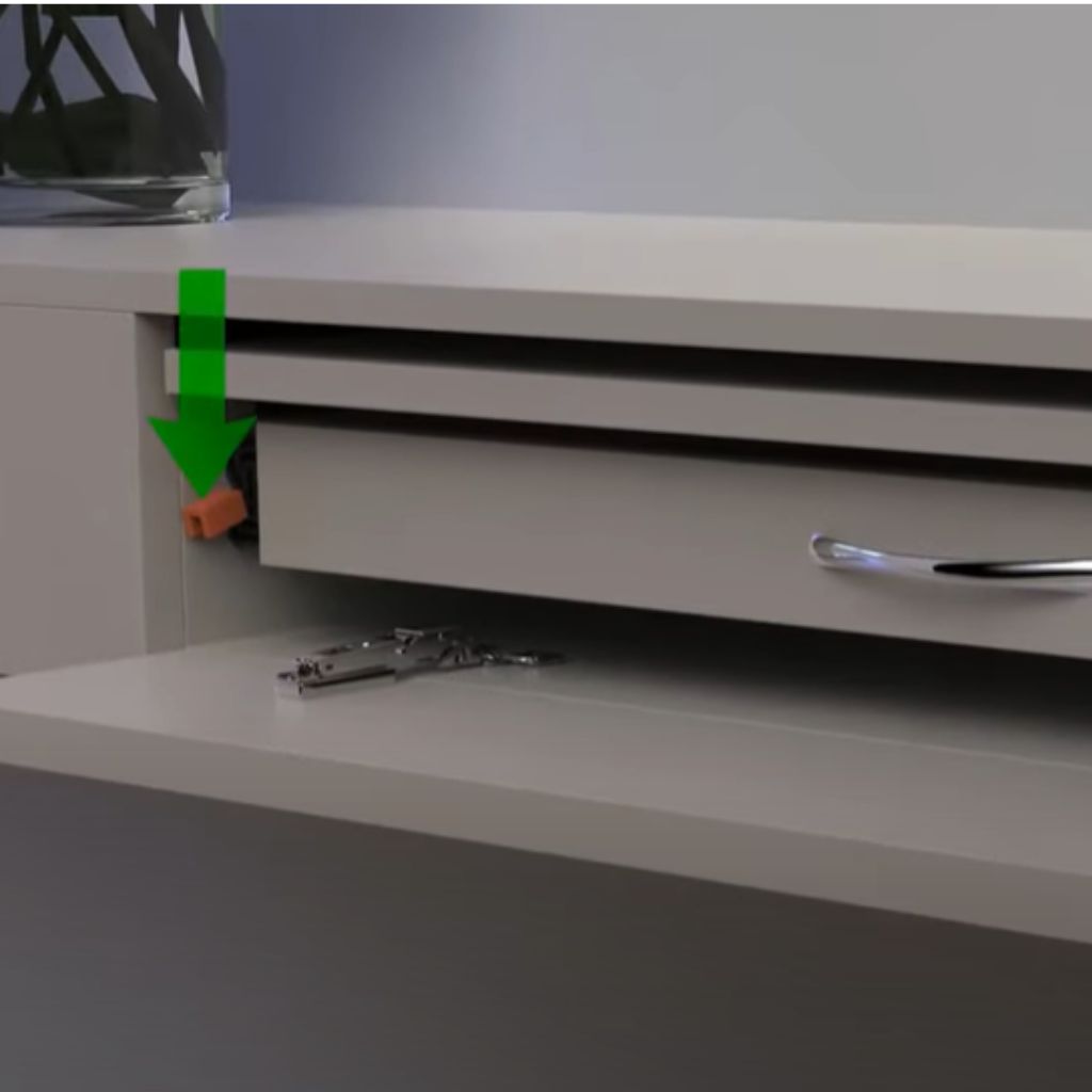 SHT53470 - PIANO ESTRAIBILE CON CASSETTO - dettaglio